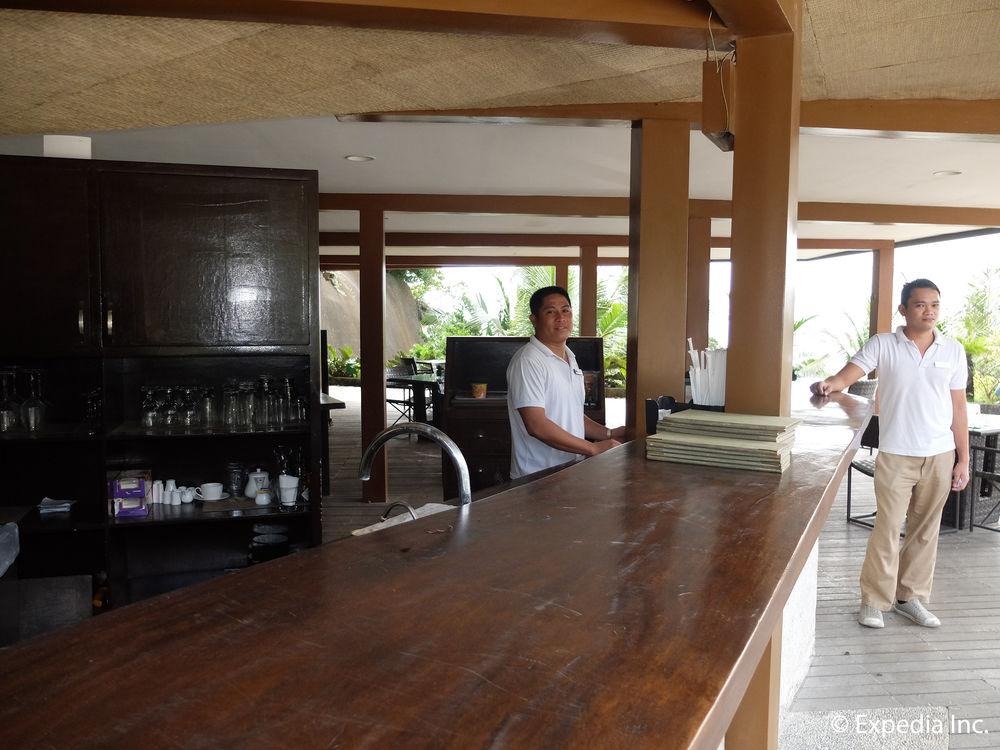 อัสยา พรีเมียร์ สวีท Hotel Manoc-Manoc ภายนอก รูปภาพ