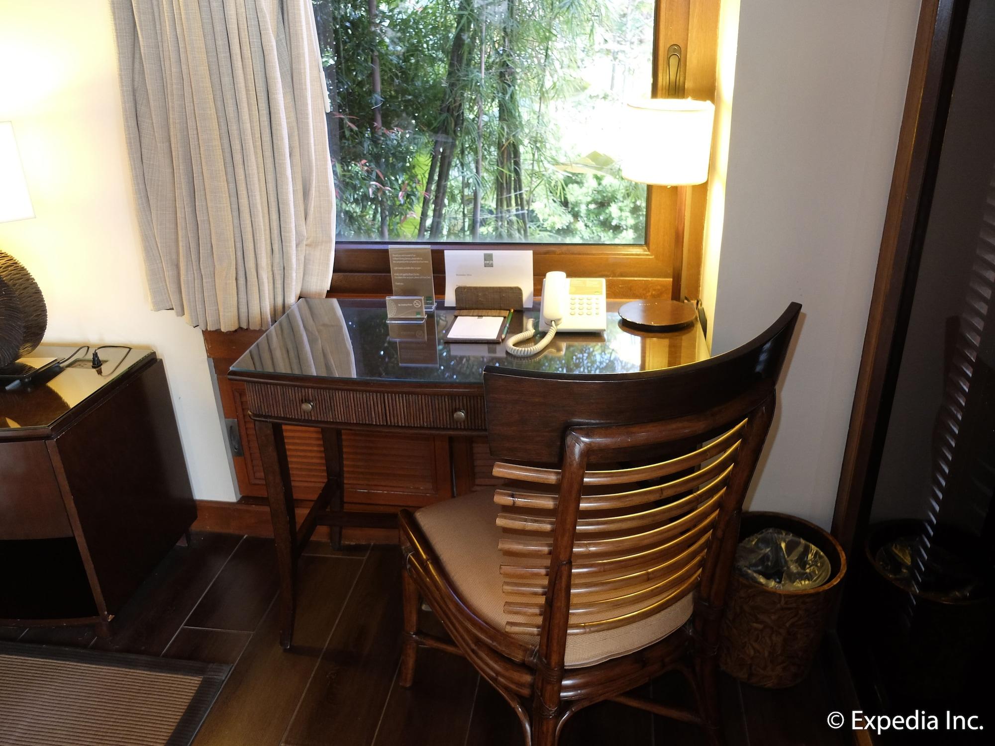 อัสยา พรีเมียร์ สวีท Hotel Manoc-Manoc ภายนอก รูปภาพ