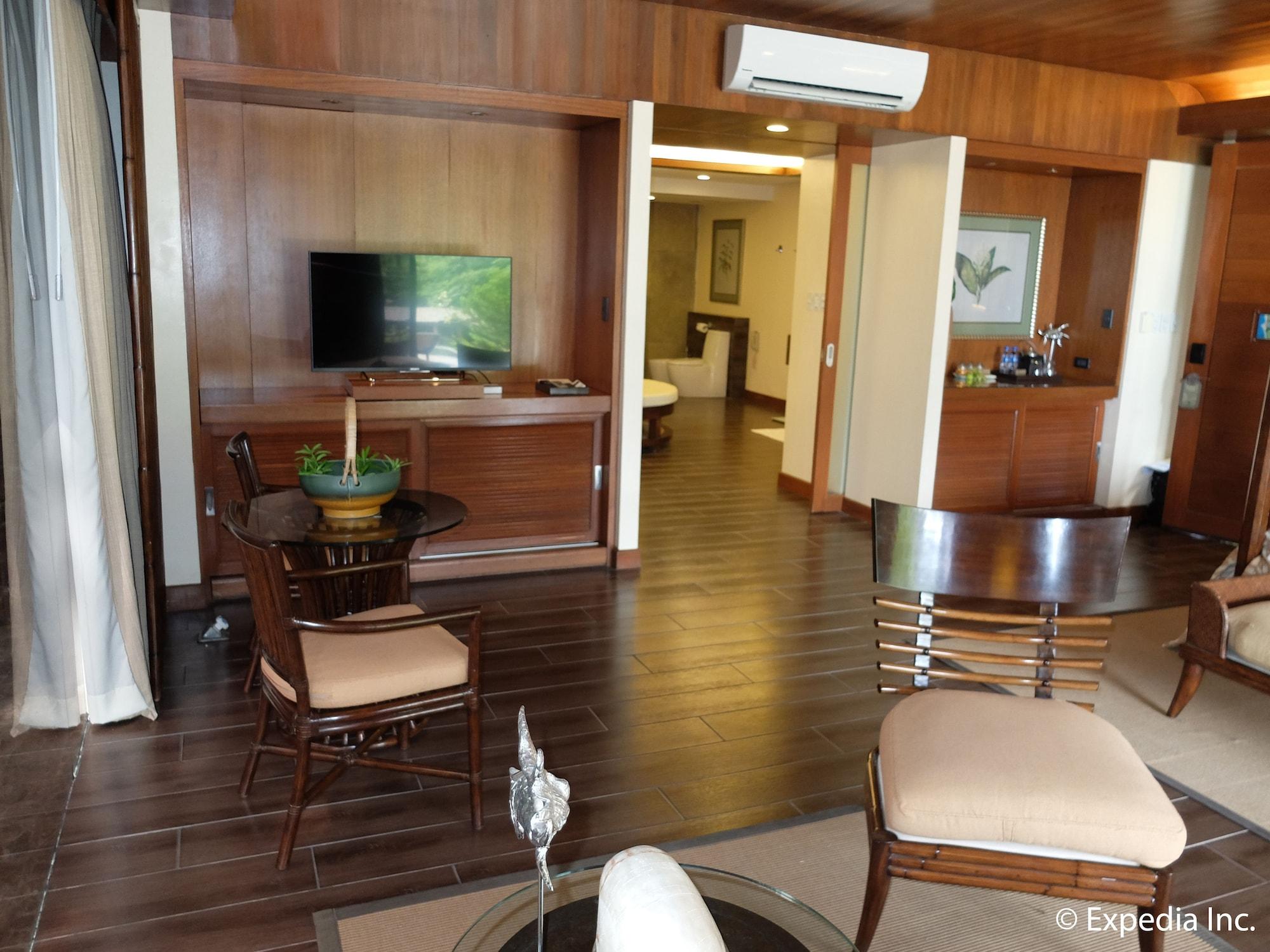 อัสยา พรีเมียร์ สวีท Hotel Manoc-Manoc ภายนอก รูปภาพ