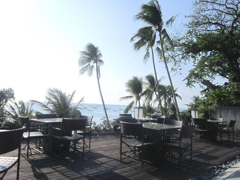 อัสยา พรีเมียร์ สวีท Hotel Manoc-Manoc ภายนอก รูปภาพ